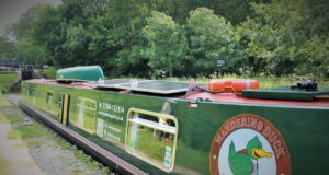 Things to Do on a Weekend: Canal Boat Trips Wandering Duck