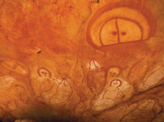 Walking with dinosaurs in Kimberley Australia Walk with Dinosaurs in Australia