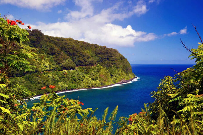 Explore Maui